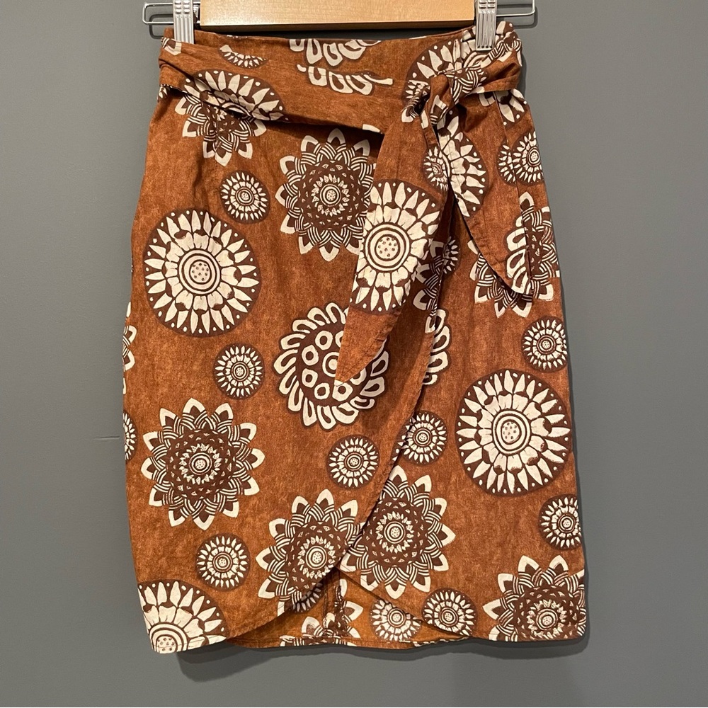 Vintage Breeches Made in USA Brown Boho Tie Front Skirt Size 2